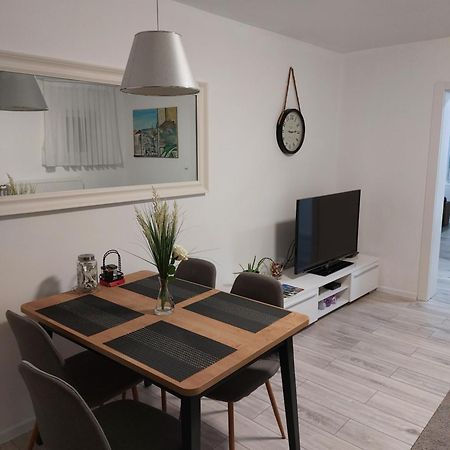 Two Bedroom Apartment Kastav Esterno foto