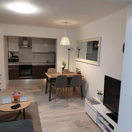 Two Bedroom Apartment Kastav Esterno foto